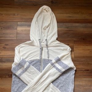 Lightweight Zip-up Hoodie